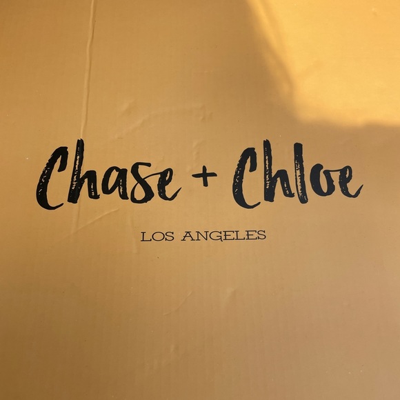 NEVER WORN Chase & Chloe Rhinestone Western Boots size 6 - Picture 3 of 3